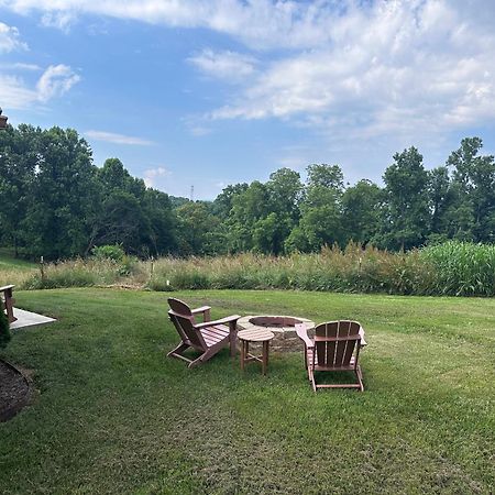 Cozy 1 Bedroom Cabin In The Heart Of Jonesborough Exterior photo