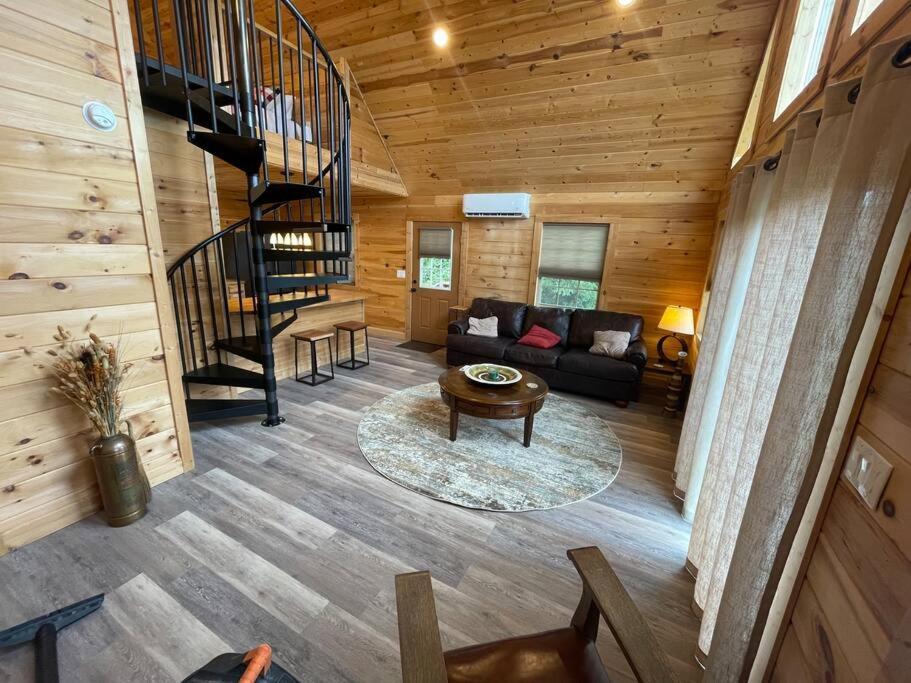 Cozy 1 Bedroom Cabin In The Heart Of Jonesborough Exterior photo